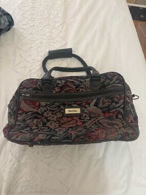 Bentley Women's Floral Travel Duffle Bag in Red and Black